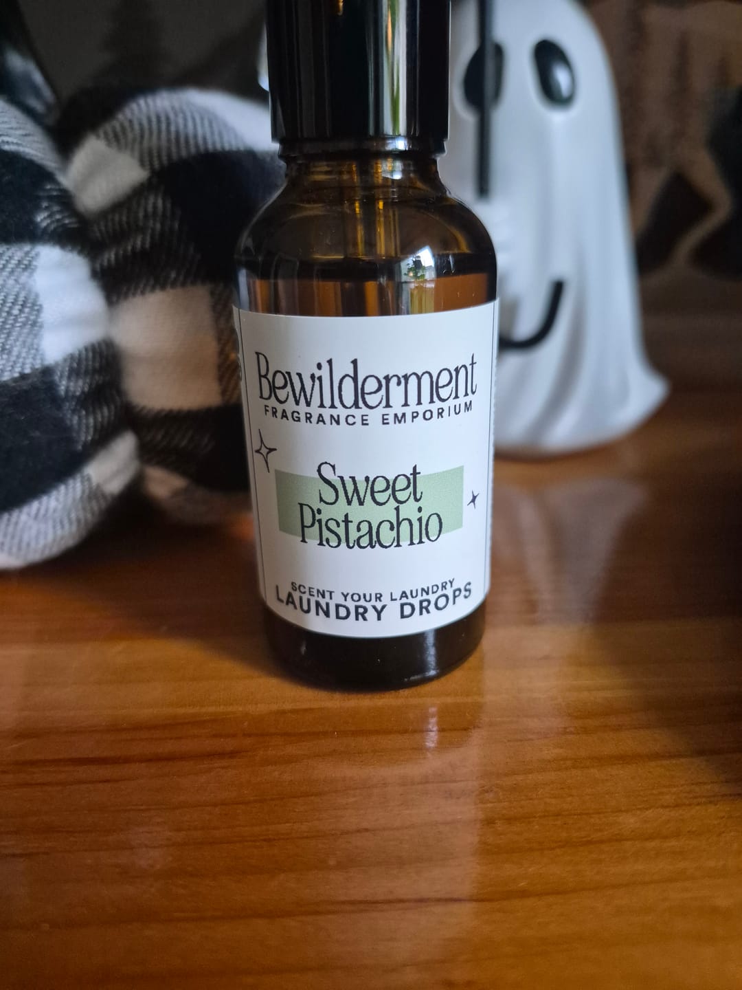 Customer photo review of Sweet Pistachio Laundry Drops