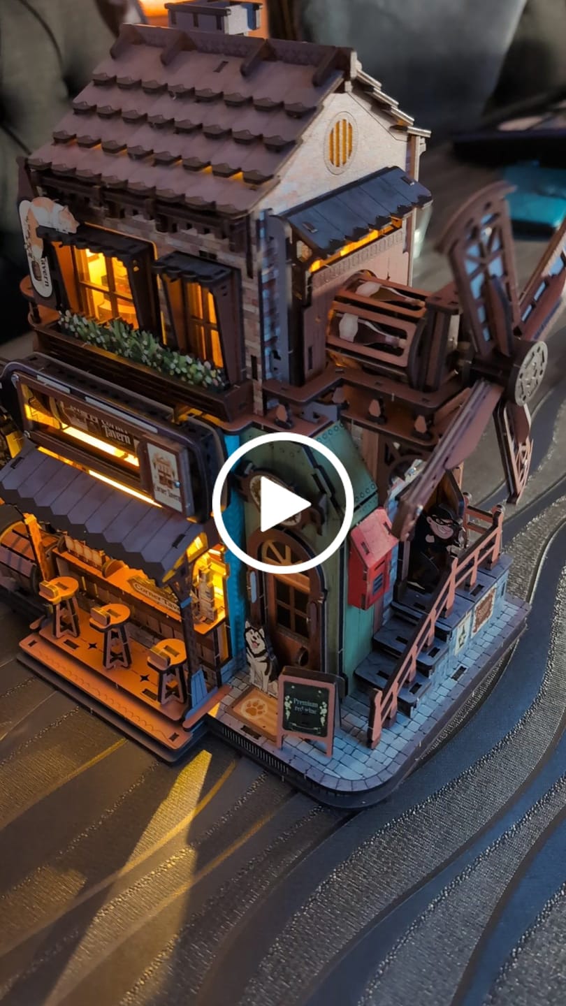 Customer video review of Corner Tavern