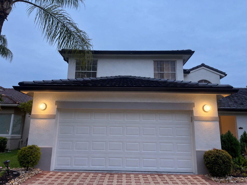 Customer photo review of Outdoor Wall Light, Glass Shade, Wall Sconce, IP65, Integrated LED