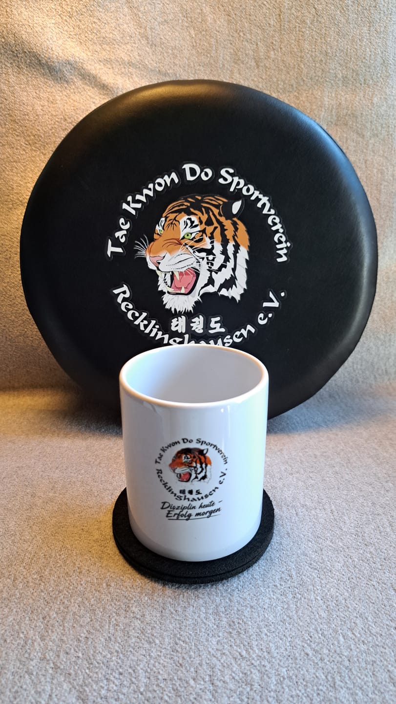 Customer photo review of Tassen mit Logo bedrucken – ab 10 Stück 325ml - Spülmaschinenfest