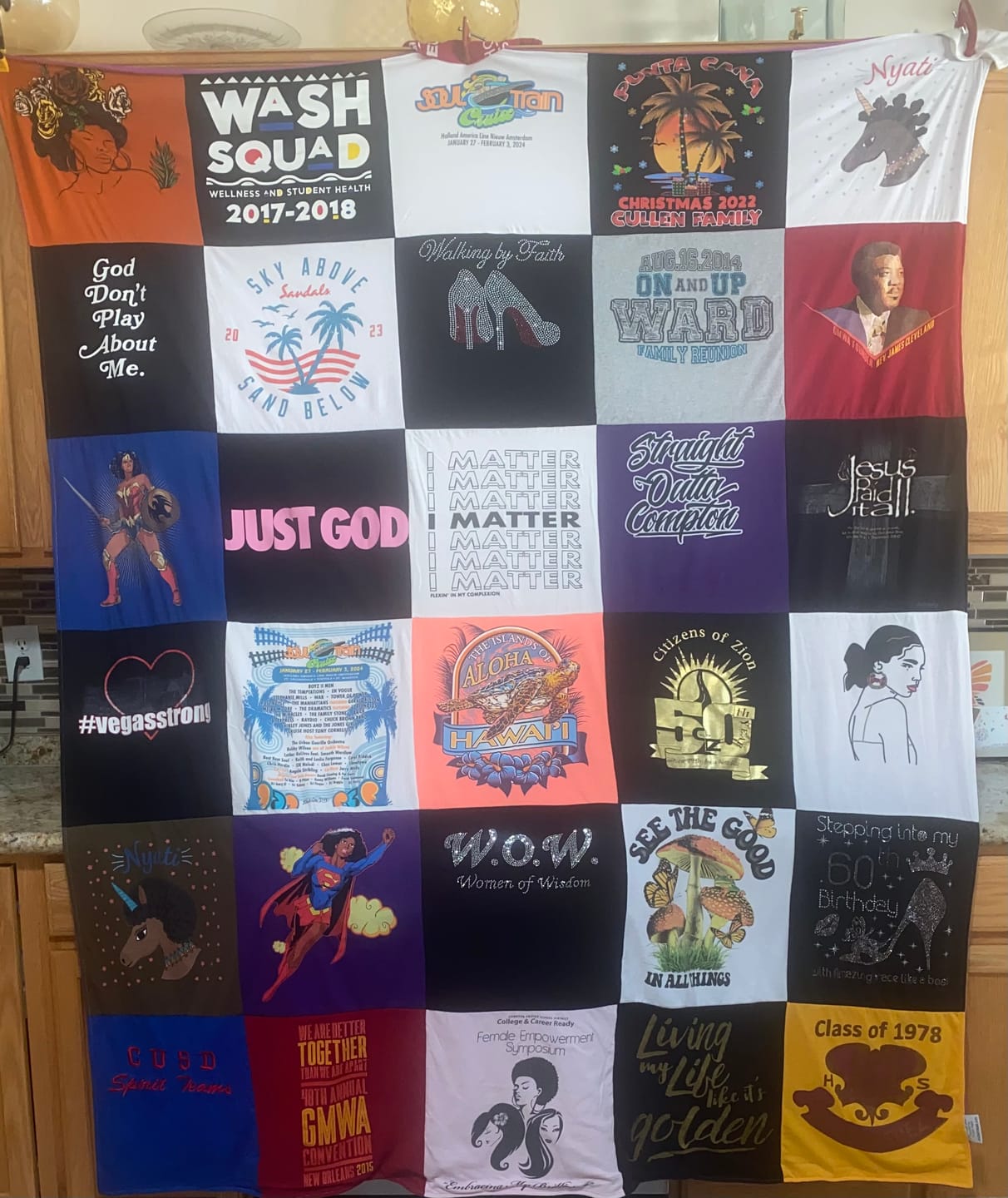 Customer photo review of Project Repat T-Shirt Quilt