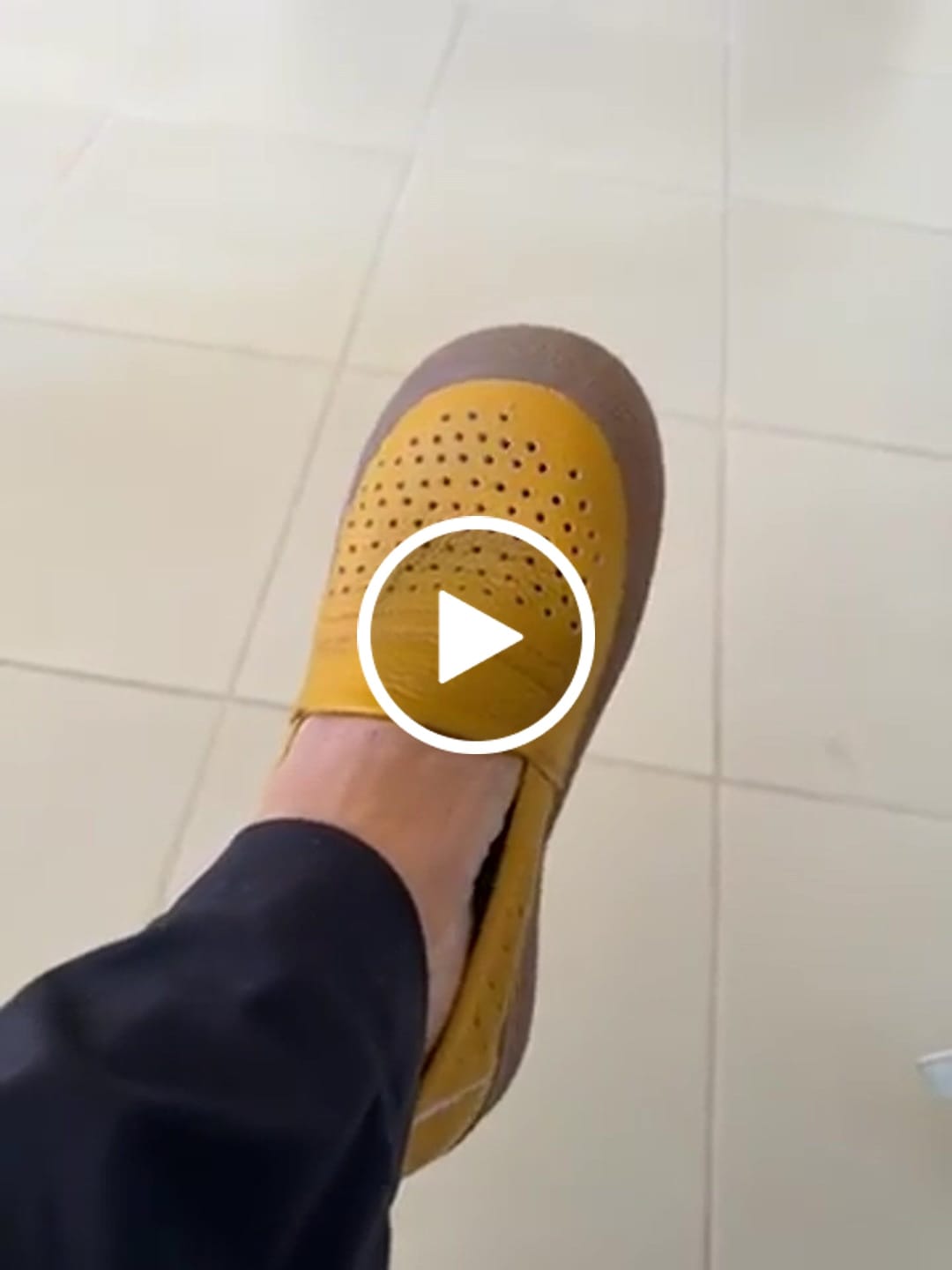 Customer video review of Women Summer Genuine Leather Flat Shoes