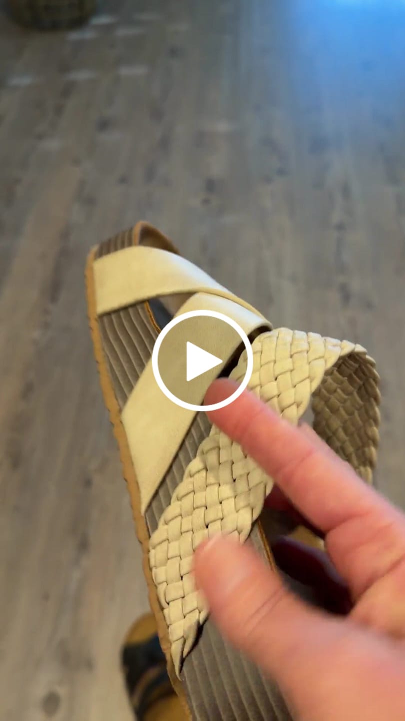 Customer video review of Signature Sandal | Black