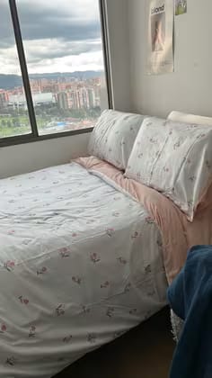 Customer photo review of Floral Duvet Cover Set