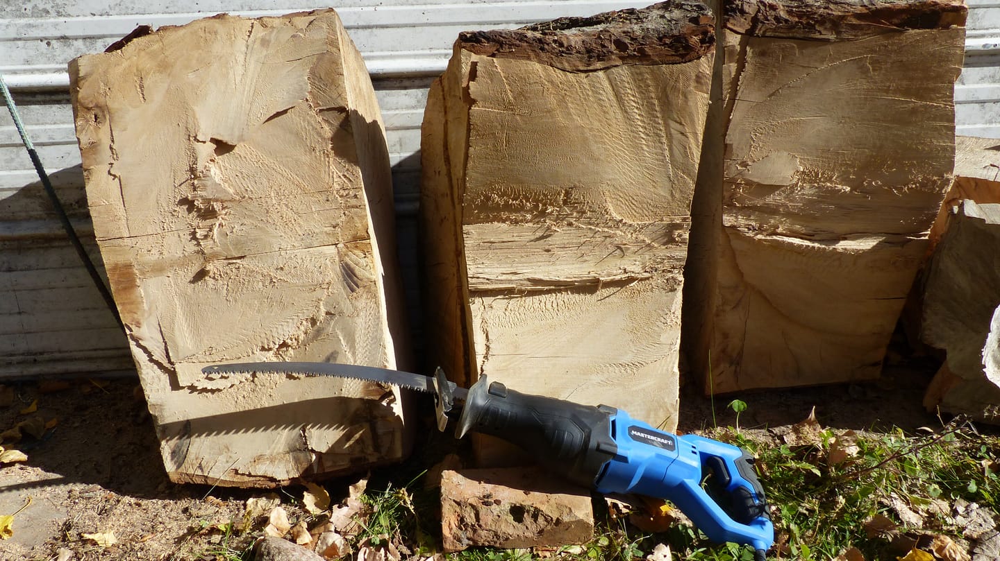 Customer photo review of Tree Trimming/Wood Cutting – Japanese Teeth Arc Edge 6 TPI Reciprocating Saw Blade