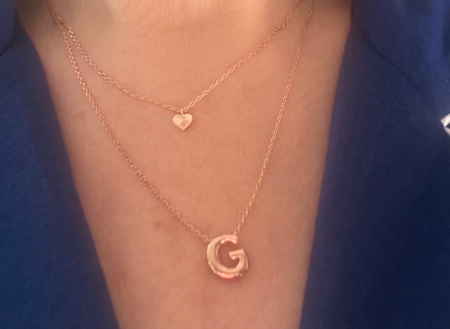 Customer photo review of Collana Multifilo Graduata Catena Forzatina con Ciondolo Cuore e Pendente Lettera