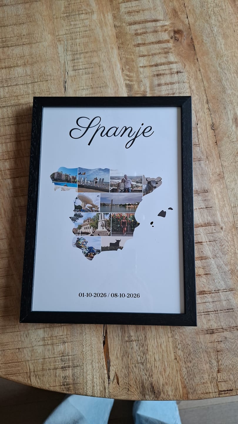 Customer photo review of Gepersonaliseerde reisposter - Foto collage in vorm van continent of land