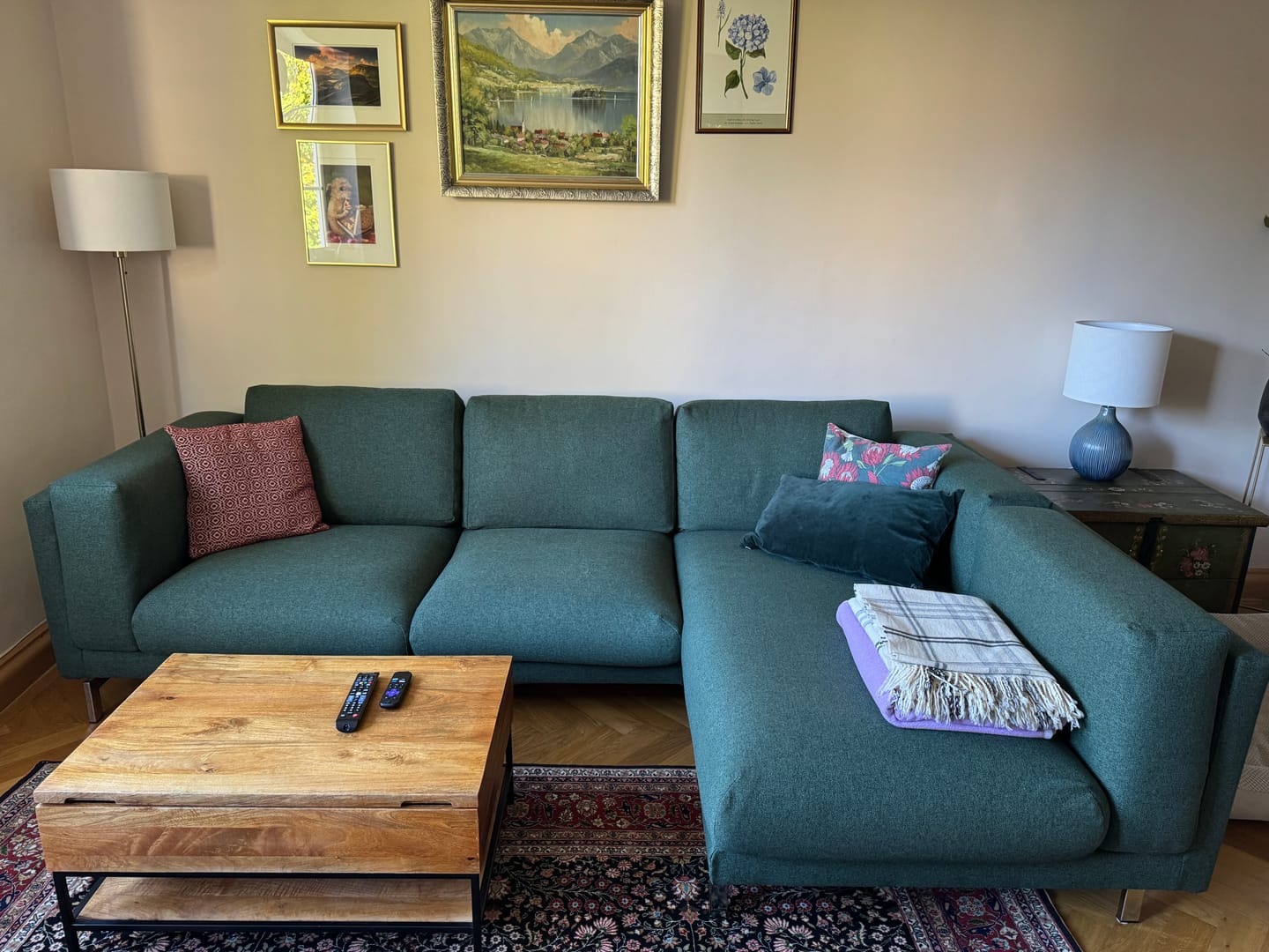 Customer photo review of NOCKEBY 2 Seat IKEA Sofa With Chaise Longue Right Cover