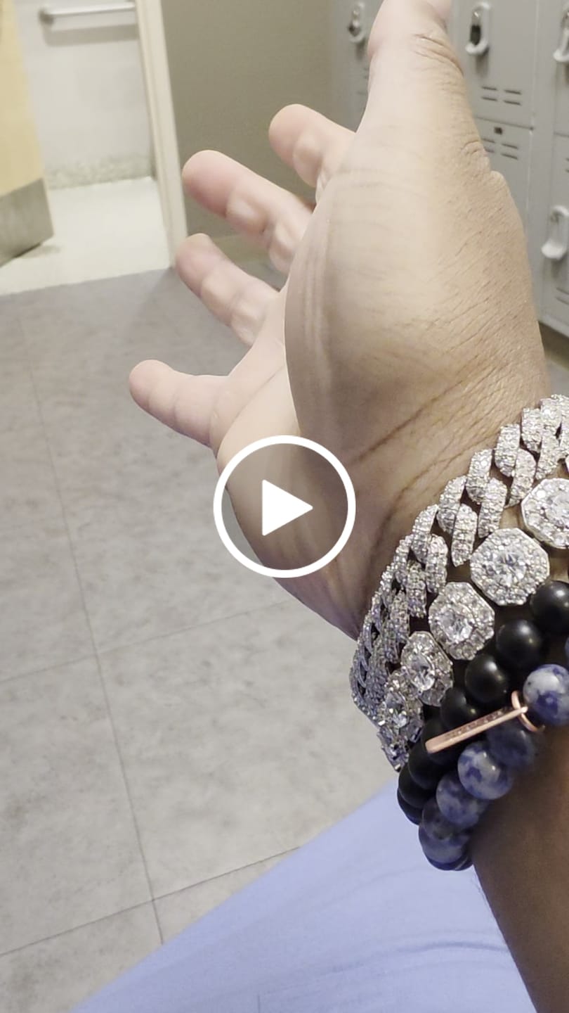 Customer video review of Micro Moissanite Clustered Tennis Chain - Silver - D Color - VVS1