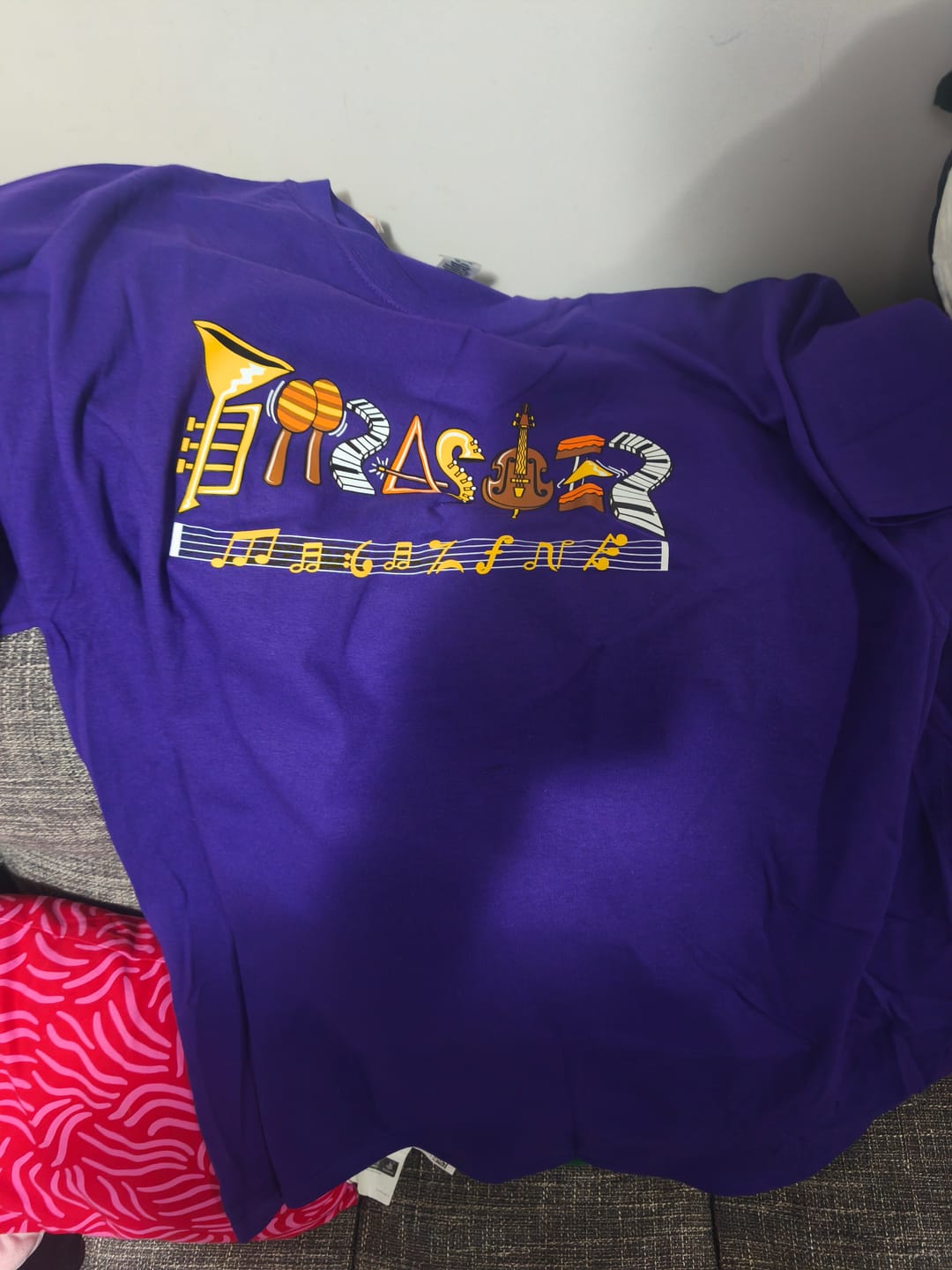 Customer photo review of Thrasher - Polera Fillmore Logo Purple