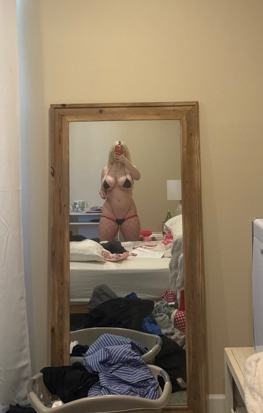 Customer photo review of ACE Tieable Microkini: Latex 9 Lives Black