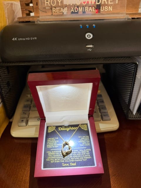 Customer photo review of To My Daughter - Love Dad - Beautiful Gift Set - SS559