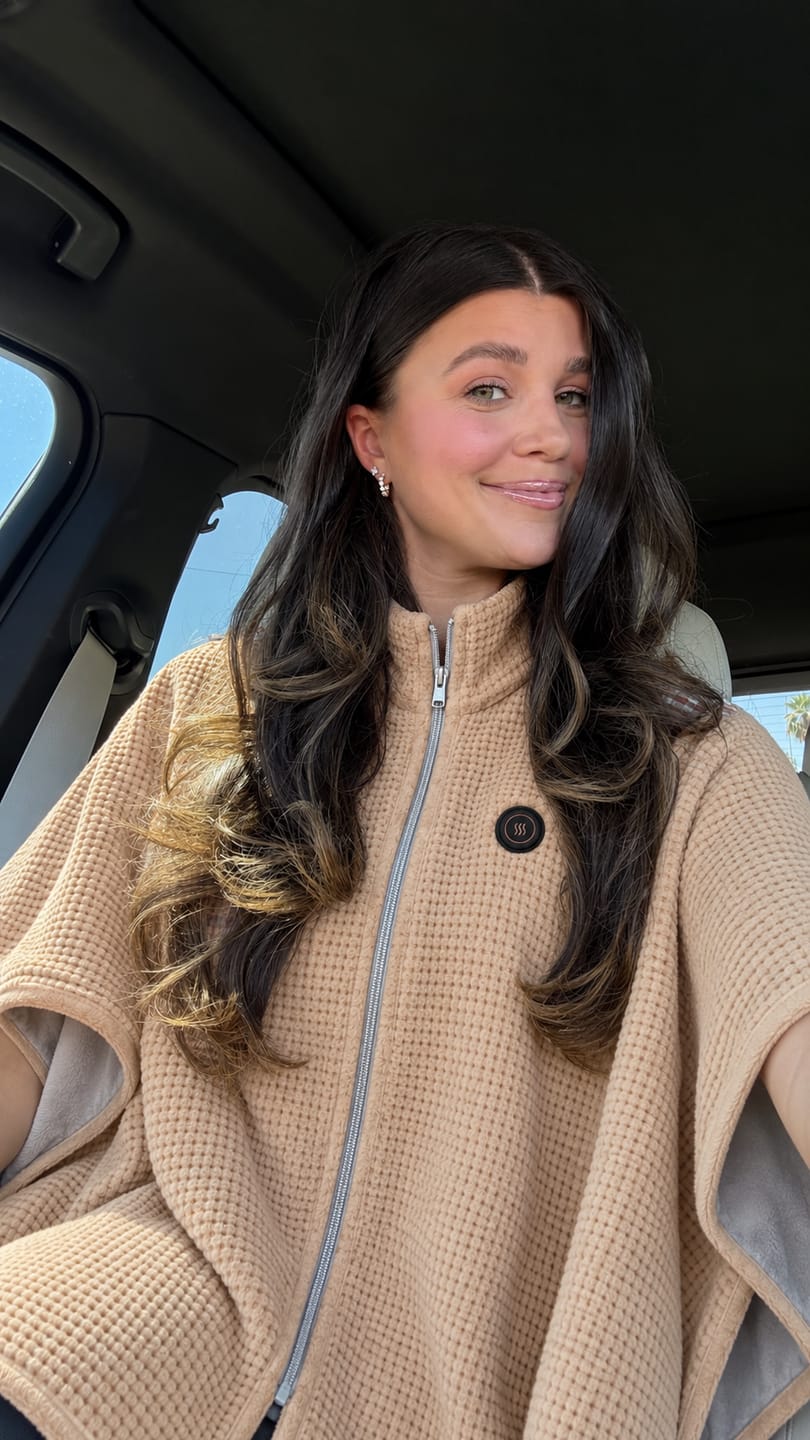Customer photo review of USB HEATED WEARABLE SHAWL ⭐🔥