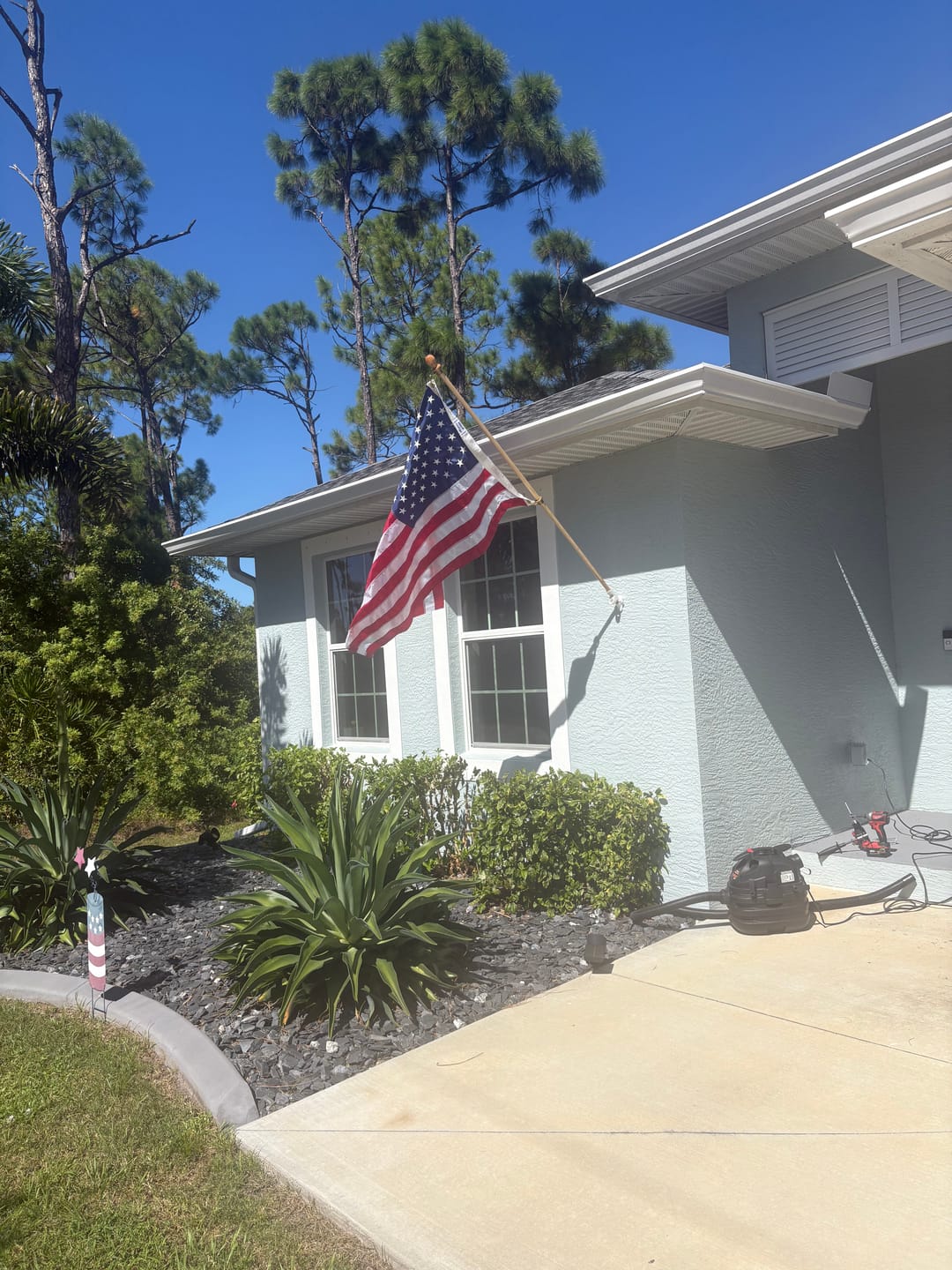 Customer photo review of 3' x 5' American Flag Set