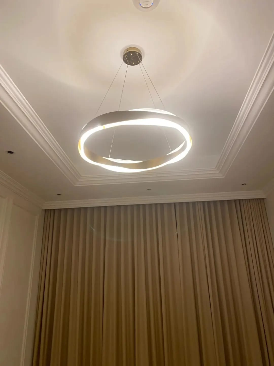 Customer photo review of Wave Chandelier, Round or Linear LED, Acrylic and Aluminium