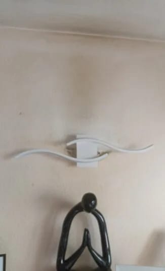 Customer photo review of Slim Iron Bar Wall Light, LED Wall Sconce, 60–120 cm