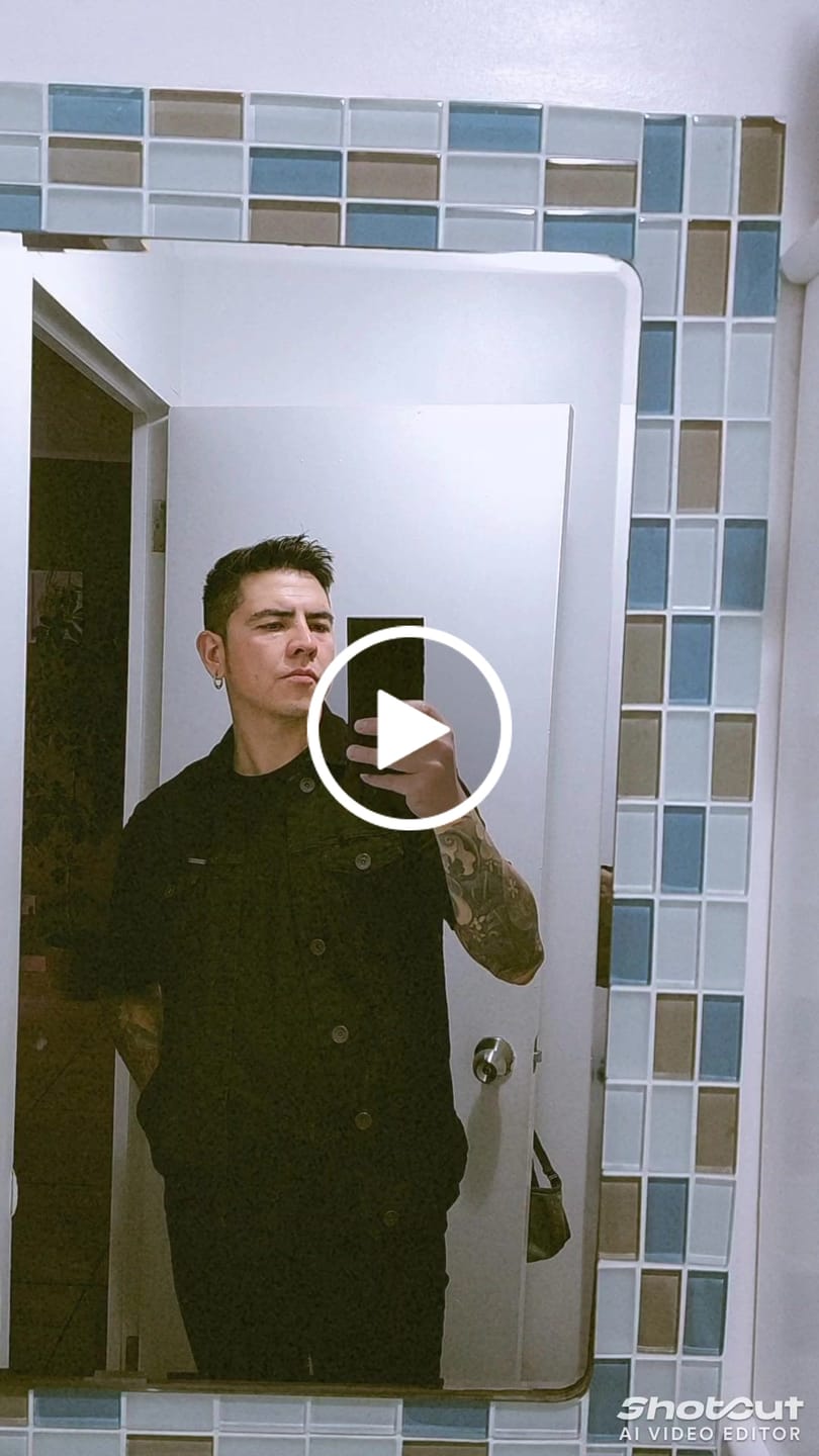 Customer video review of THE SOLIDS PREMIUM TEE JET BLACK