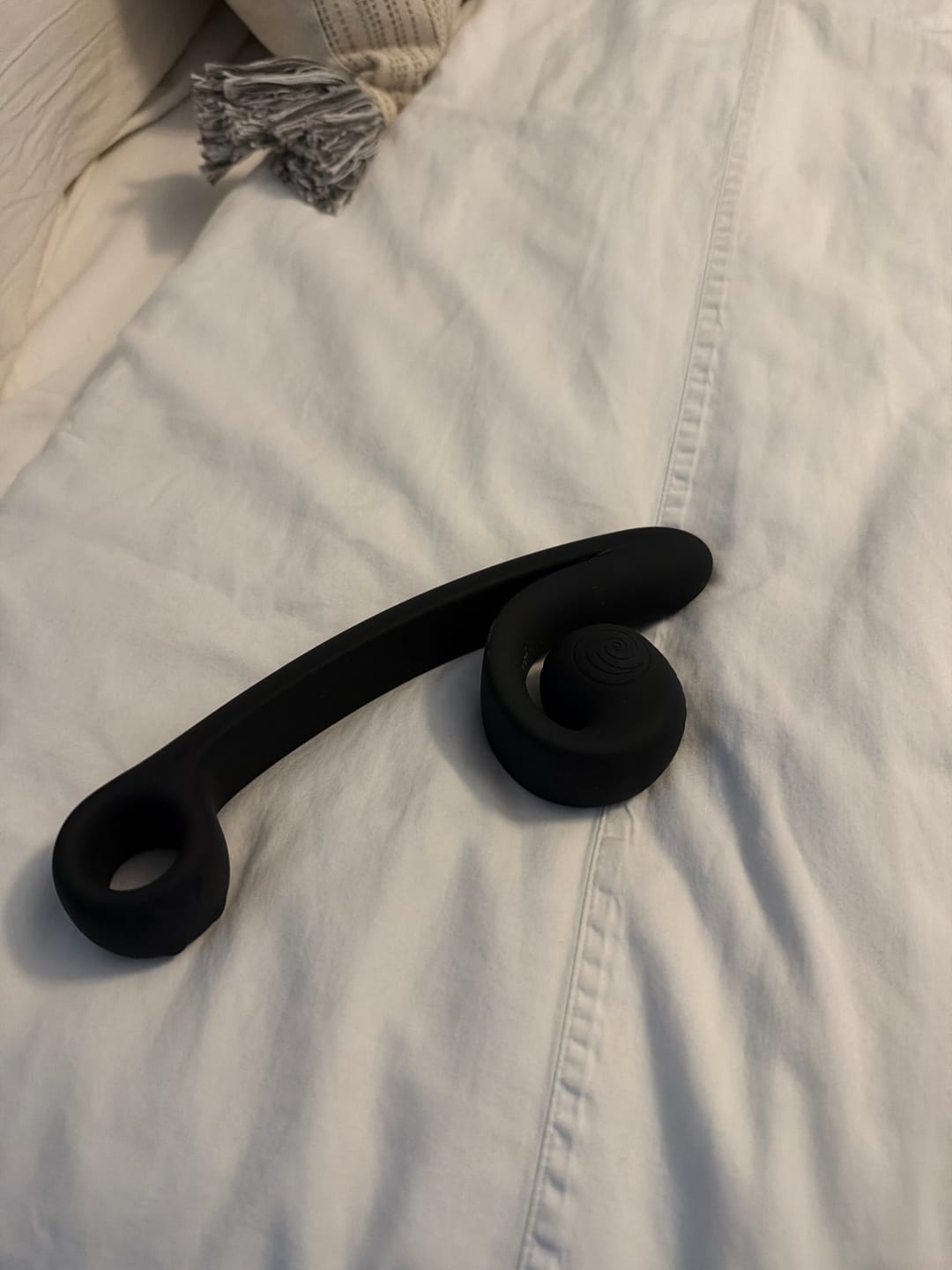 Customer photo review of SVibe Snail Curve- Dual Motor (Black)