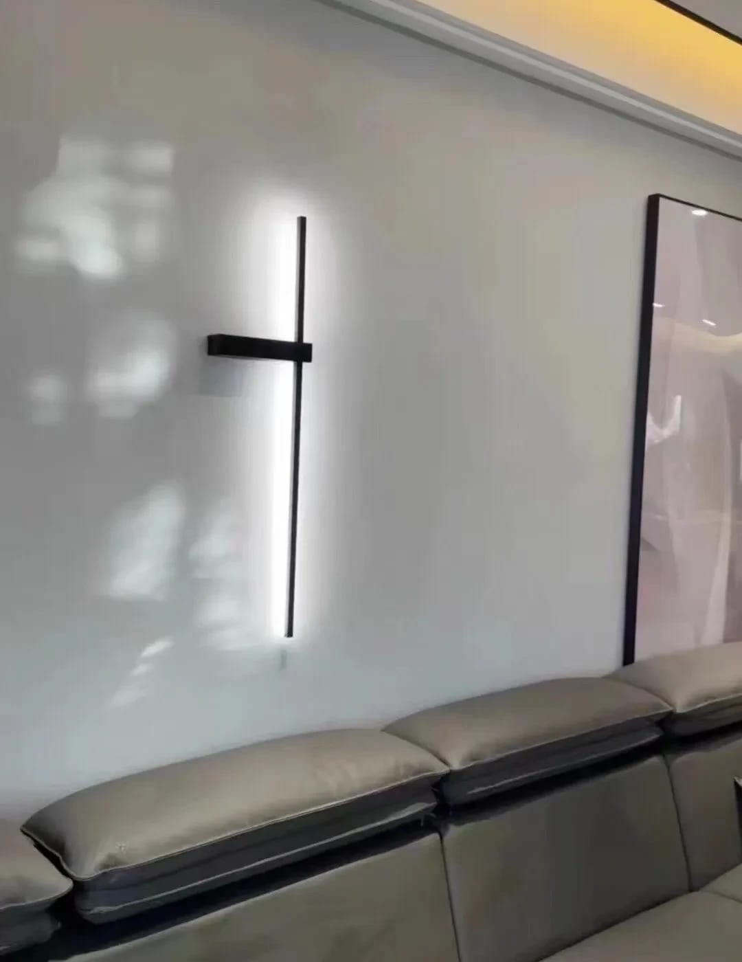 Customer photo review of Vertical LED Bar Wall Light, Aluminium Wall Sconce, 60–120 cm