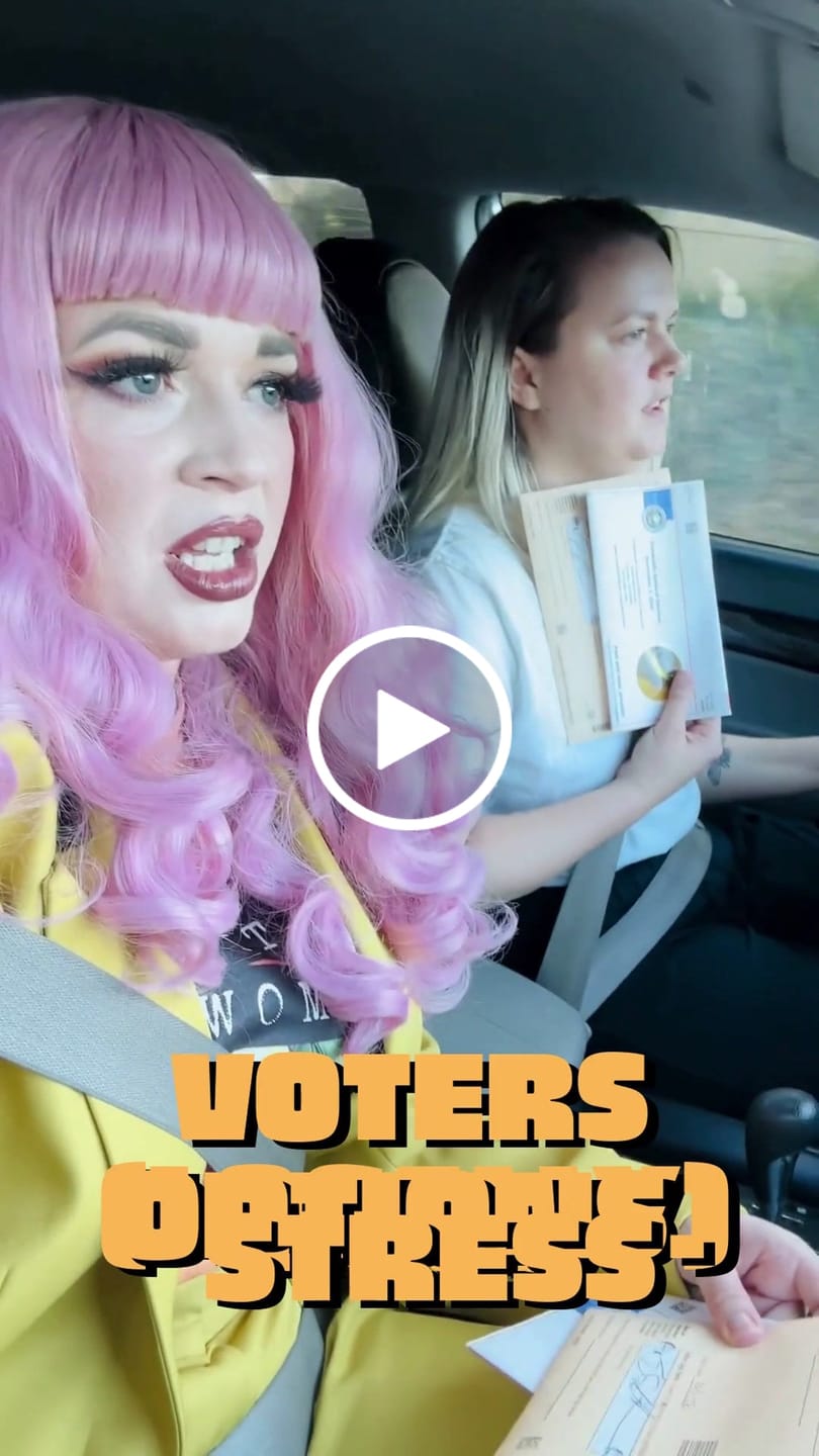 Customer video review of I Love It When Women Collage Tee