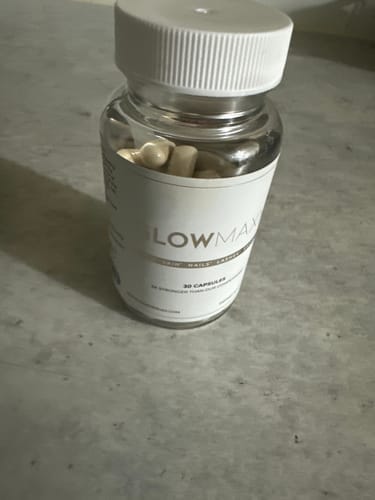 Customer photo review of GLOW MAXX