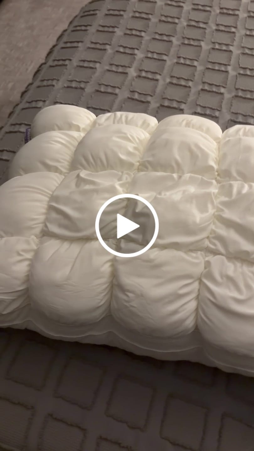 Customer video review of Puff Pillow