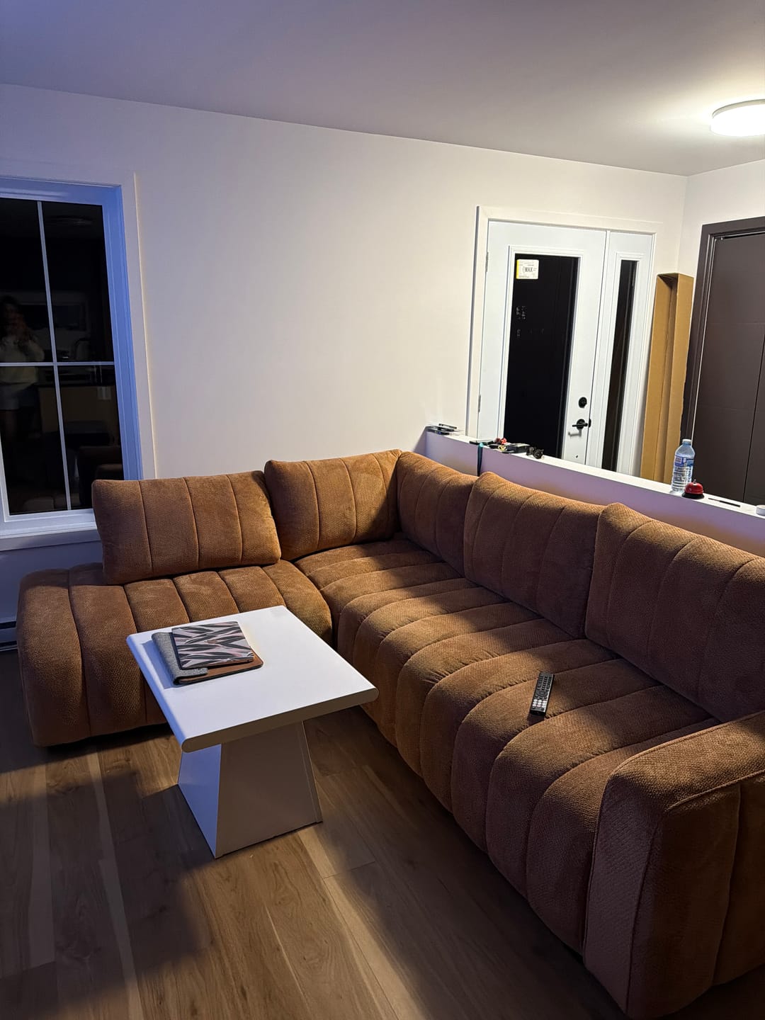 Customer photo review of DARIO - Sofa-lit sectionnel 106" orange