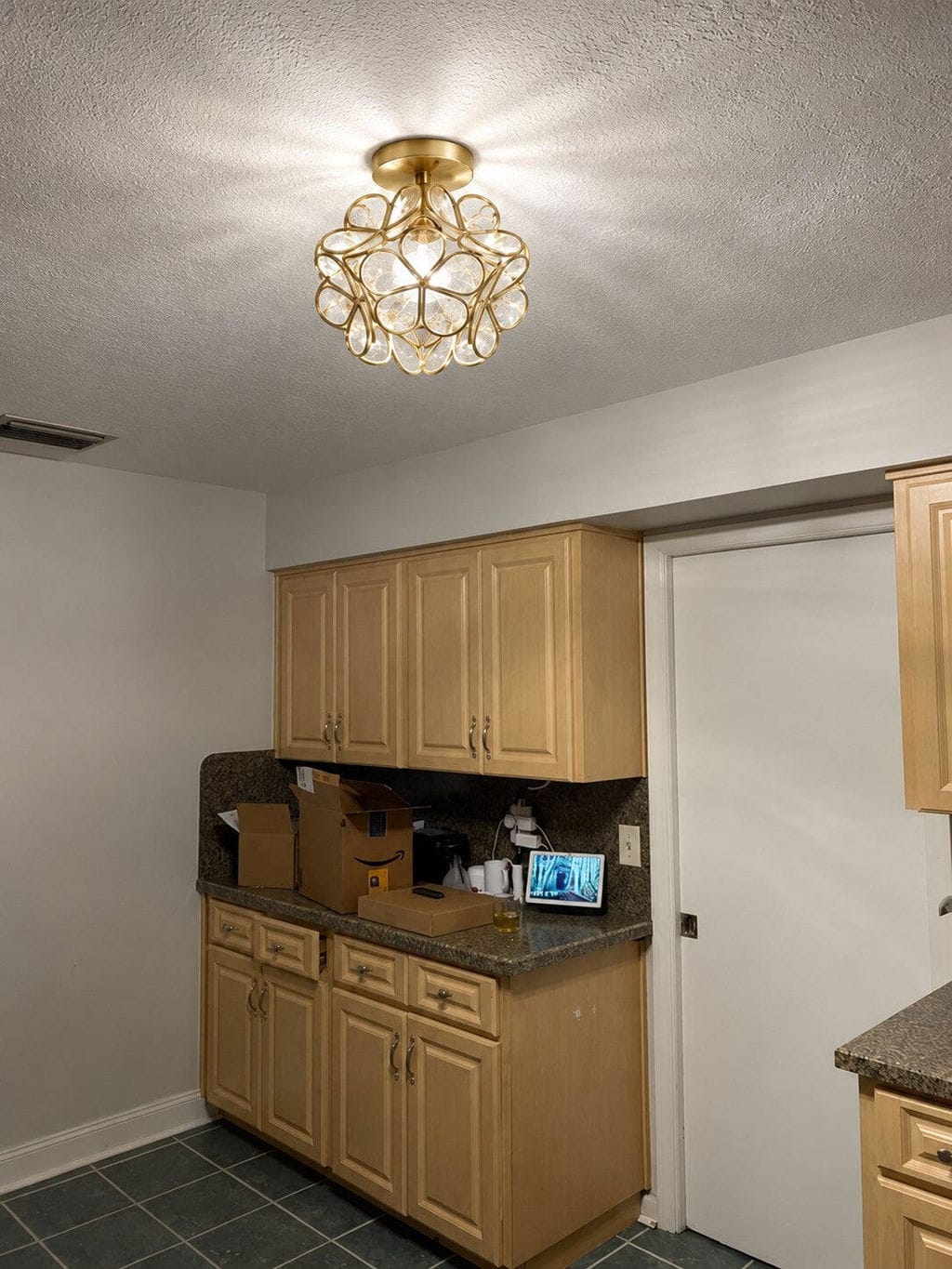 Customer photo review of Glass Petal Ceiling Light, Brass Frame, Semi Flush, 20 cm