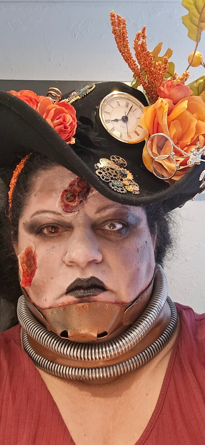 Customer photo review of Halloween Cracked Eye Gray Colored Contact Lenses