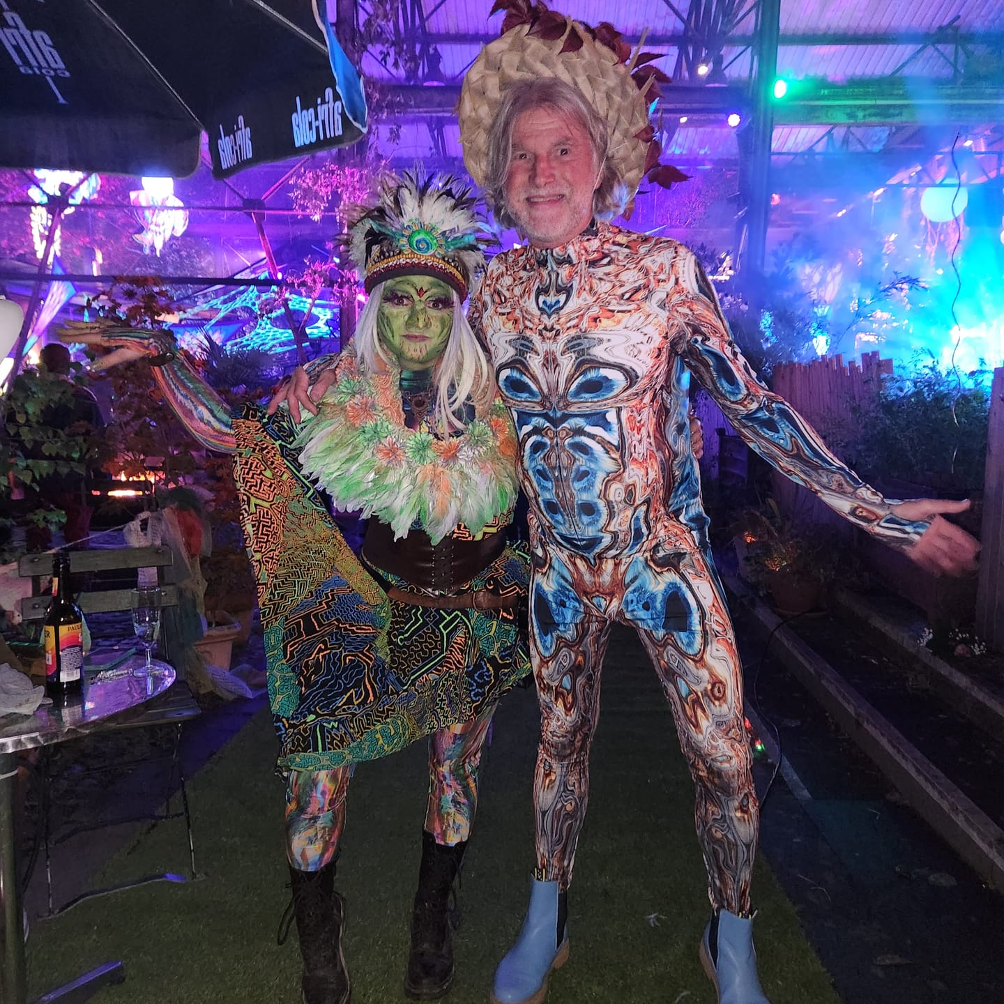 Customer photo review of Alien Morphology Men's Costume