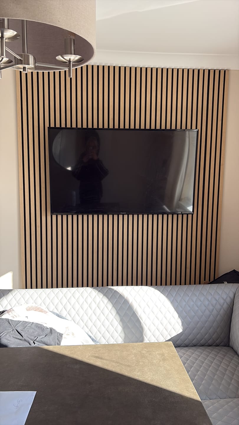 Customer photo review of Acoustic Slat Wall Panels Wooden Decorative Wall Panels Natural Oak Premium 2.4m x 0.6m