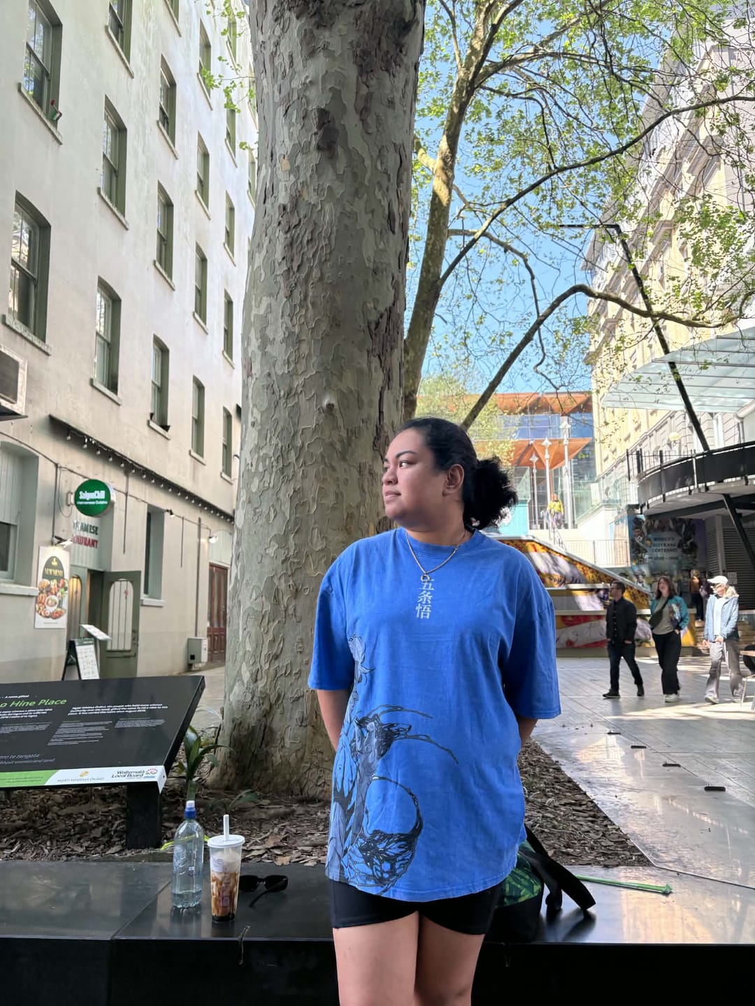 Customer photo review of HOLLOW EYES VINTAGE OVERSIZE TEE
