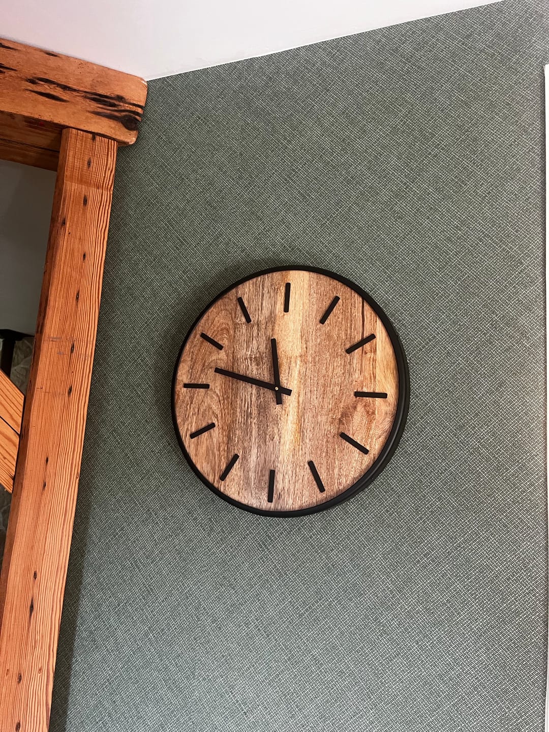 Customer photo review of Klok Wandklok industrieel | Mangohout Staal | ø 50cm / ø 41cm