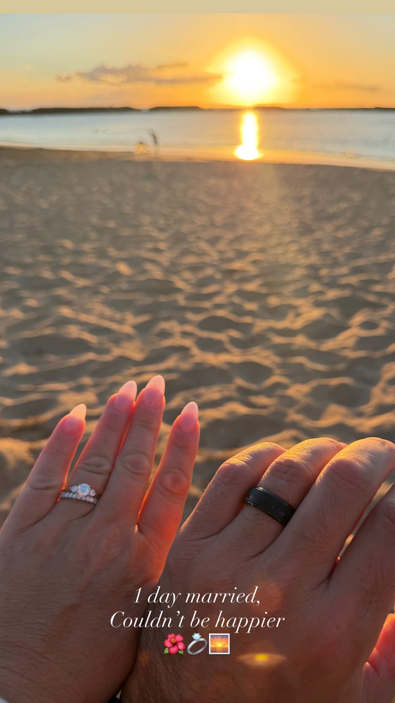 Customer photo review of The Aloha
