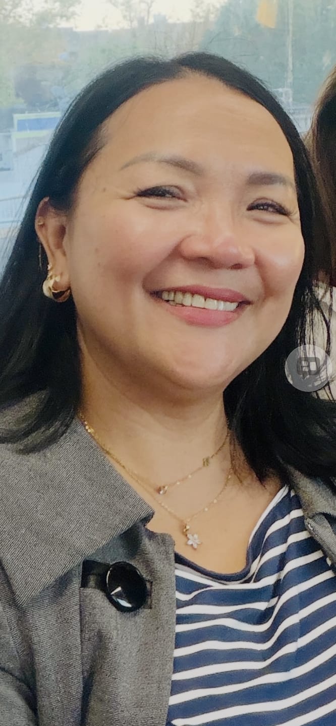 Customer photo review of Clover Cutie Chain — Gold