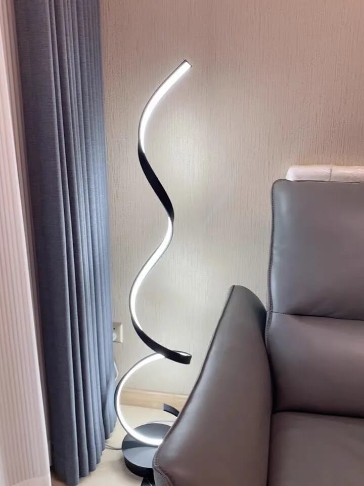 Customer photo review of Spiral LED Floor Lamp, Aluminium and Acrylic, 133 cm, Plug In