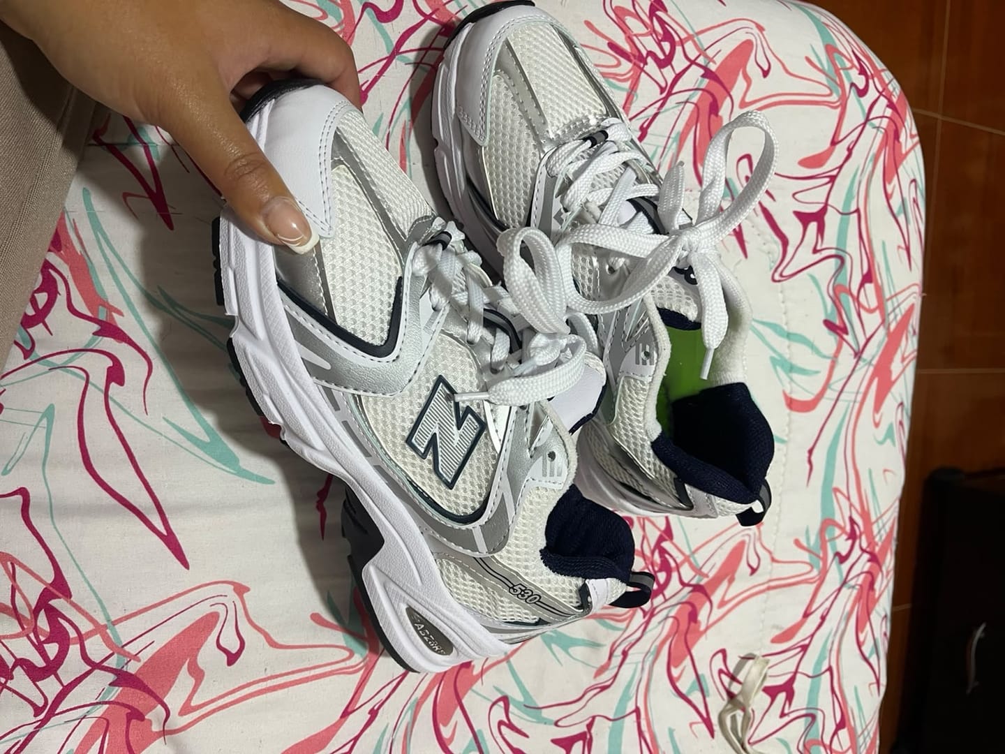 Customer photo review of NEW BALANCE 530