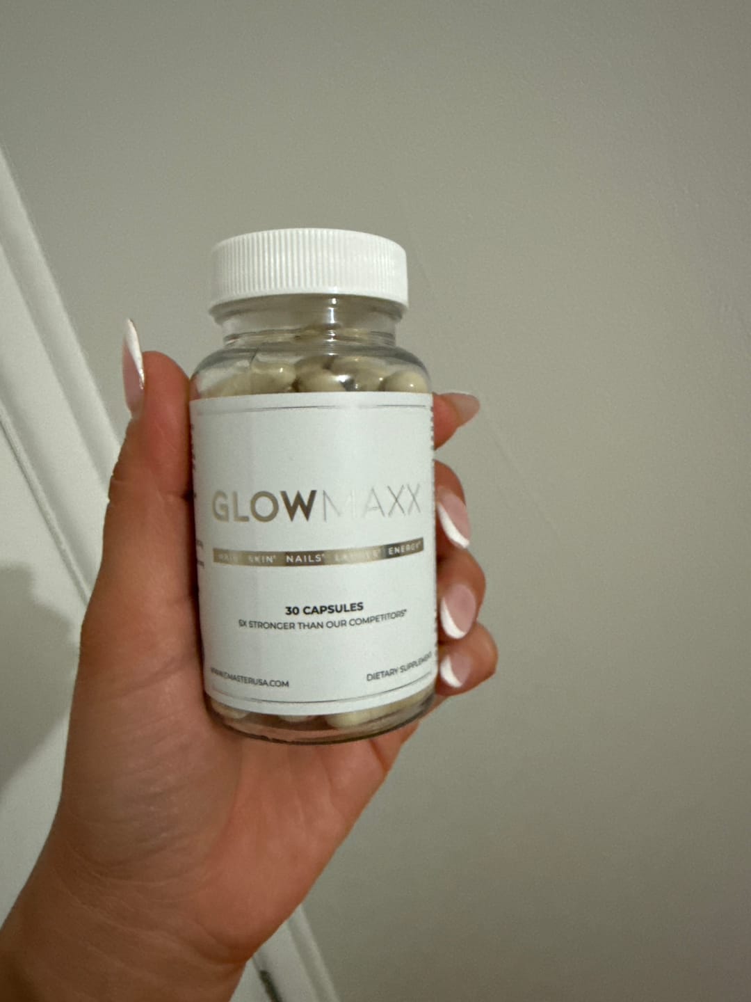 Customer photo review of GLOW MAXX