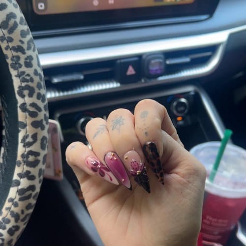 Customer photo review of Amethyst Star Stiletto Press-On Nails - Hand-Painted