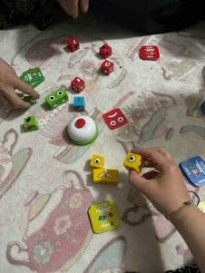 Customer photo review of Rubik Emoji Oyun Seti