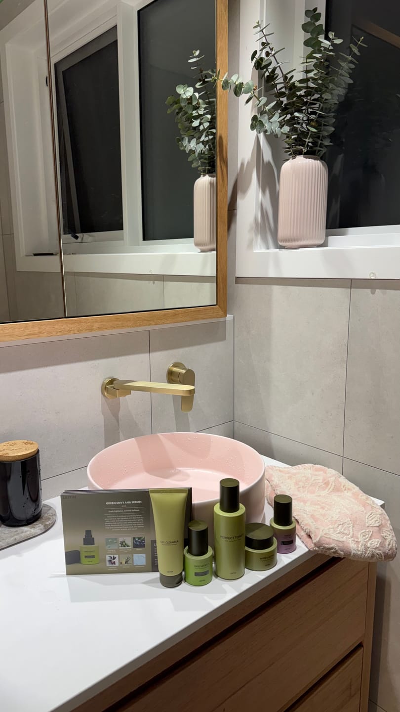 Customer photo review of Water Bomb Face Cream