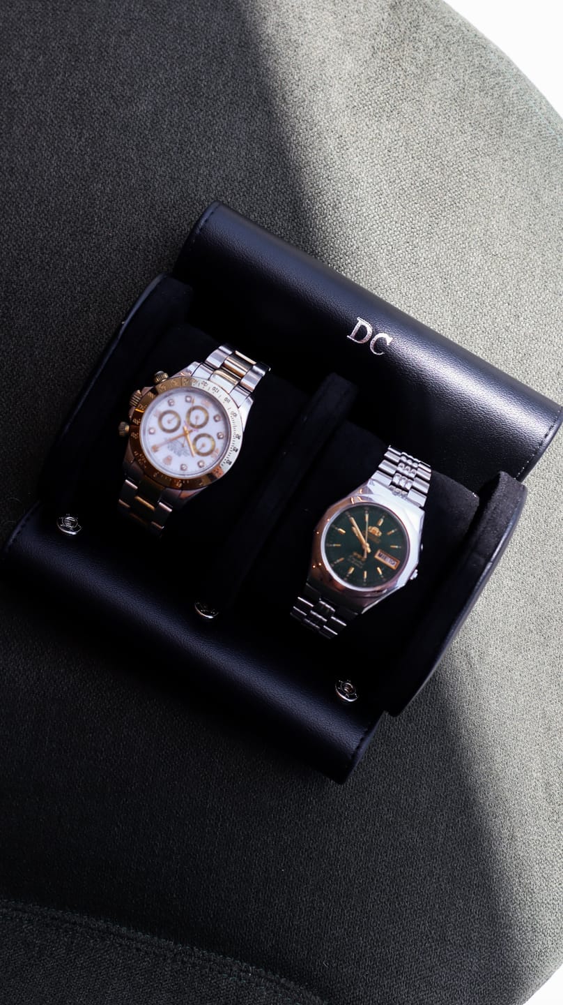 Customer photo review of Watch Holder Smooth