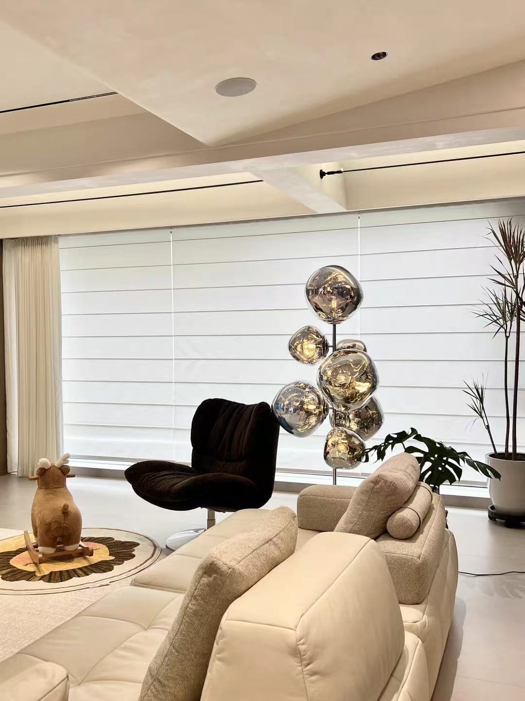 Customer photo review of Tambora Lava Floor Lamp with Low-Profile Tripod Base