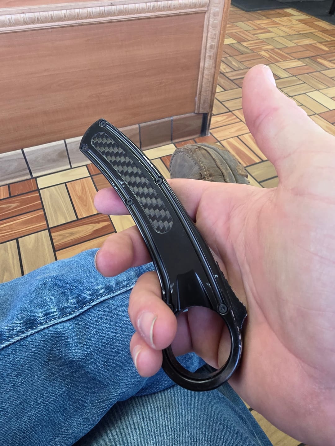 Customer photo review of VT Karambit OTF Knife – Double Action Automatic Karambit