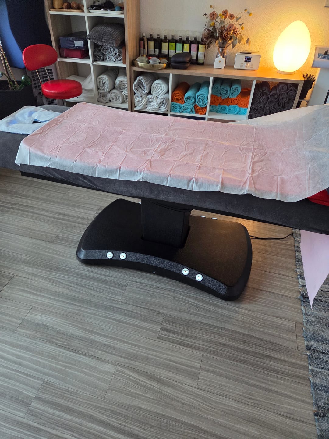 Customer photo review of Elektrische Behandlungsliege Estella ERGO 2 | 2 Motoren