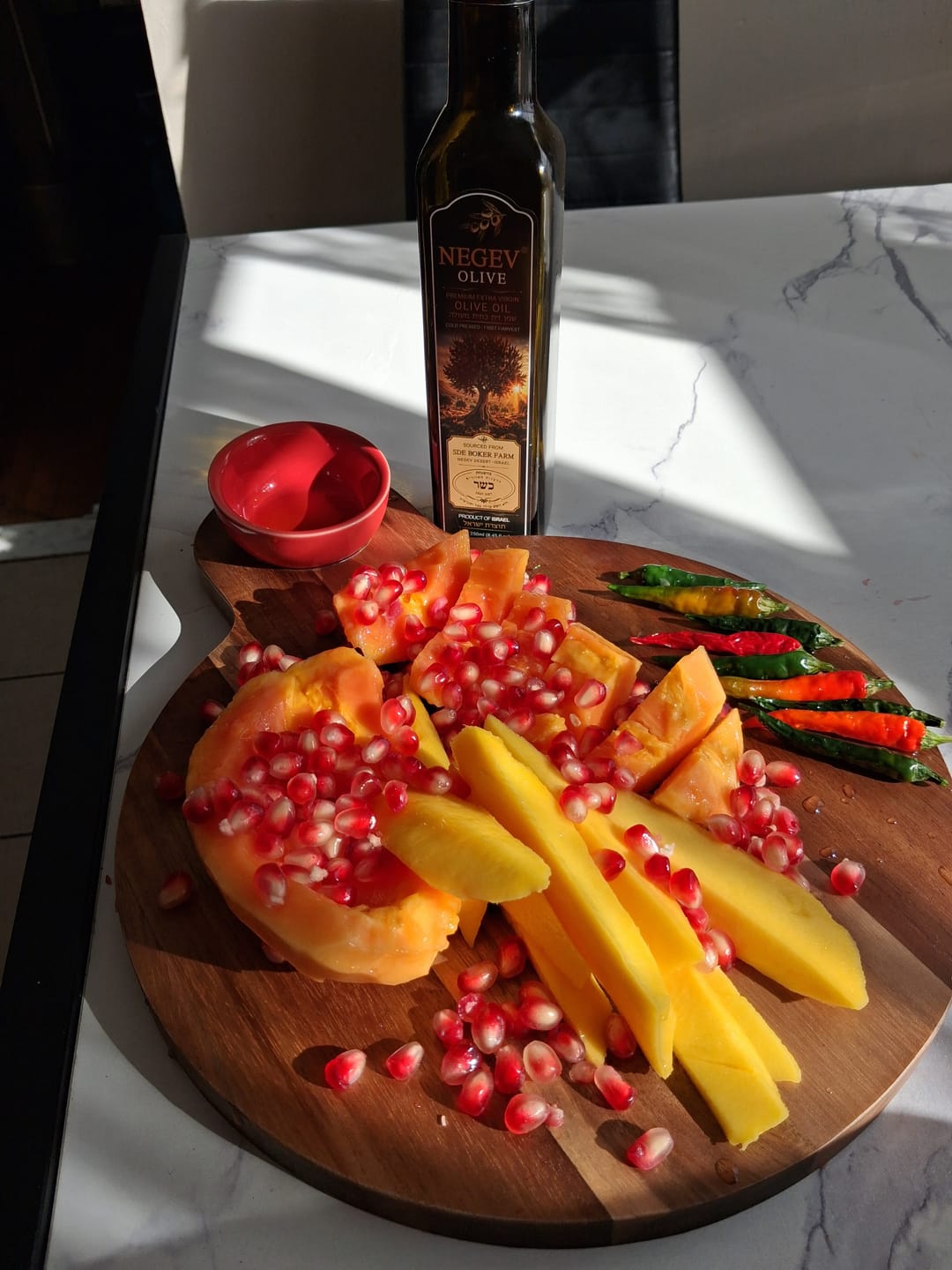 Customer photo review of NEGEV Israeli Extra Virgin Olive Oil כשר