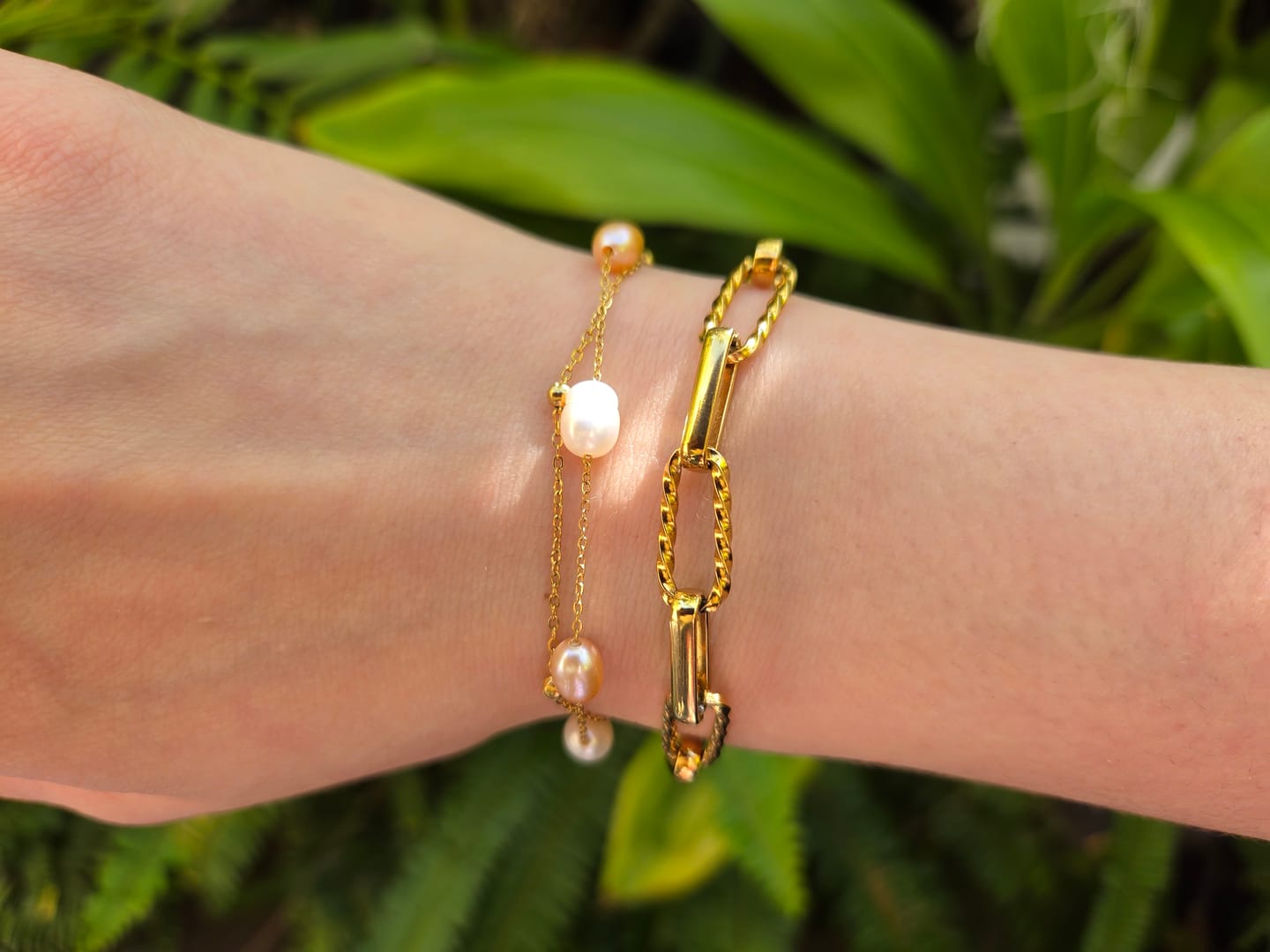 Customer photo review of Jihan Chunky Chain Bracelet