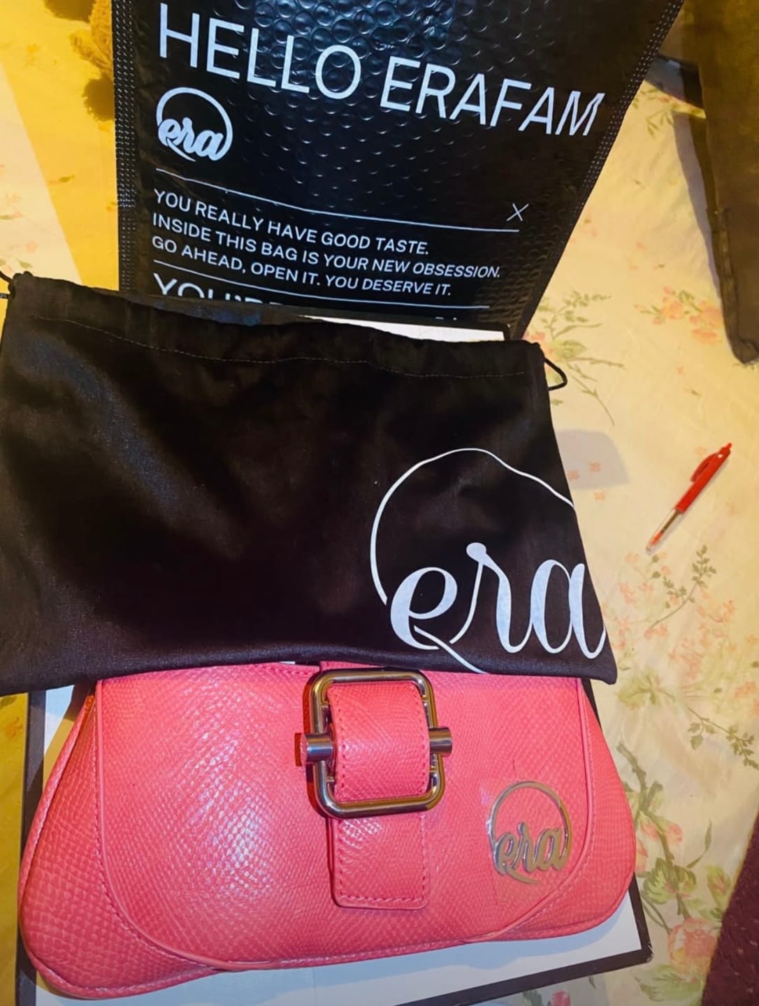 Customer photo review of Pink Lily Shoulder Bag