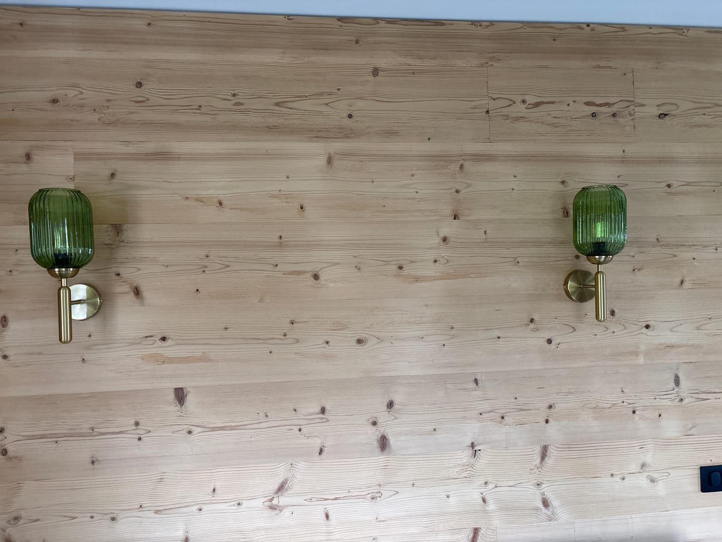 Customer photo review of Applique murale torche dorée en verre vintage CRISTALI | Verre fumé ou coloré