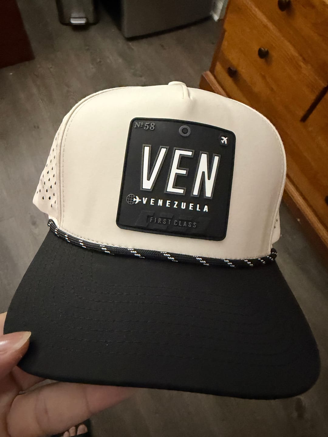 Customer photo review of VEN - Venezuela Performance Moonstone Dark